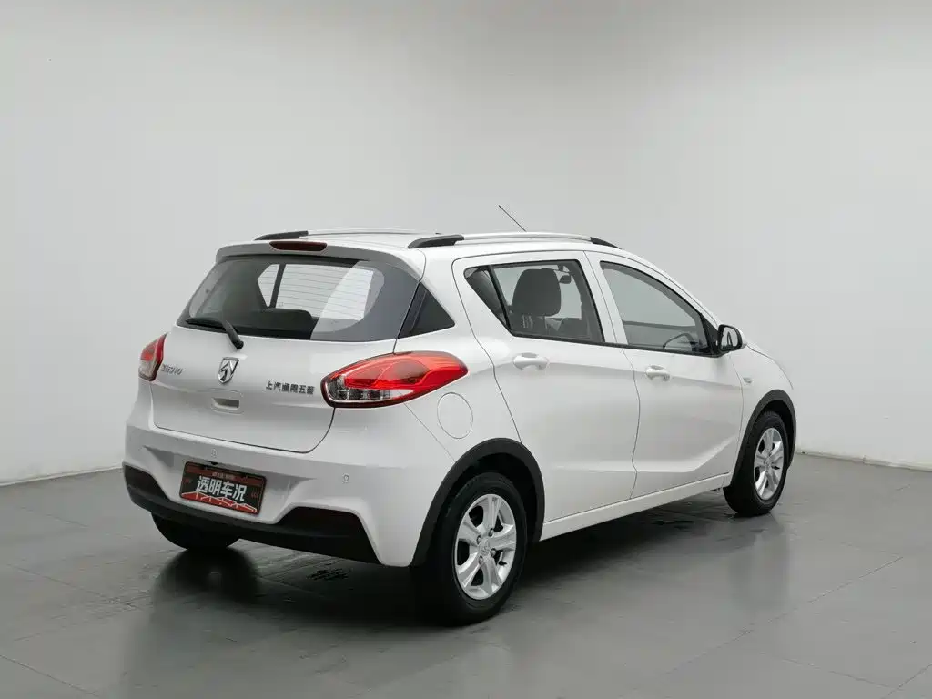 Baojun 310 — миниатюра 2