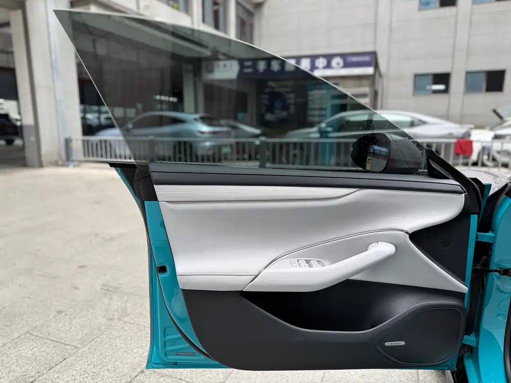 XIAOMI CAR XIAOMI SU7