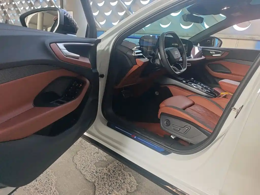 Audi A5L — миниатюра 16