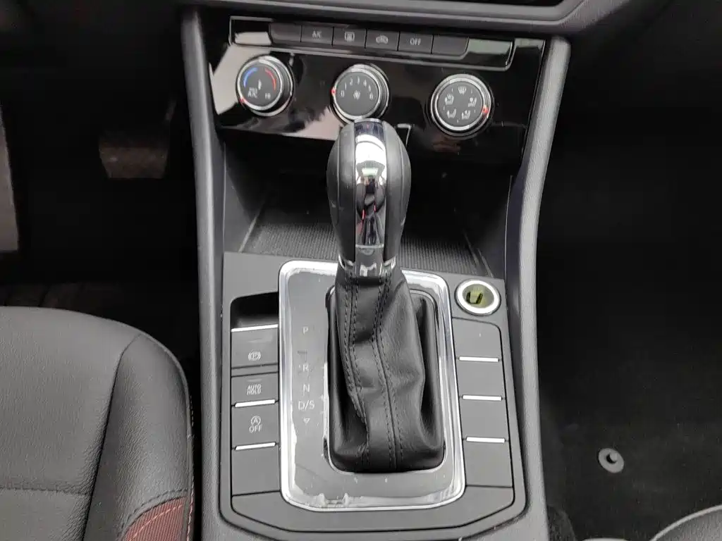 Volkswagen Bora — миниатюра 13