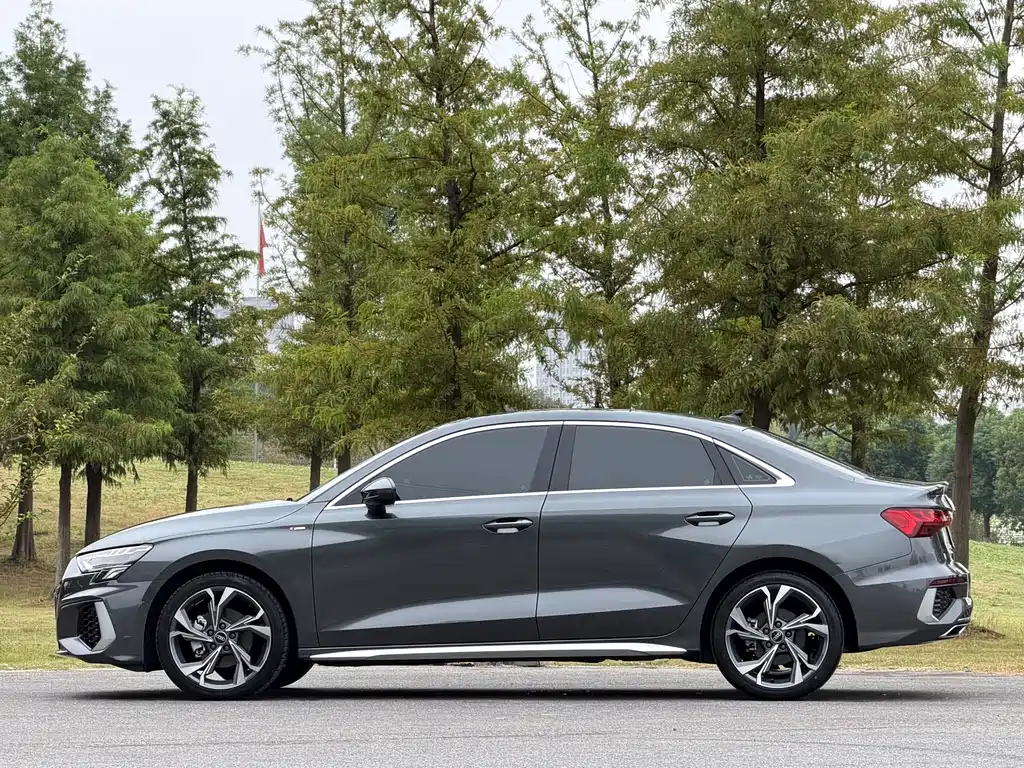 Audi A3 — миниатюра 4