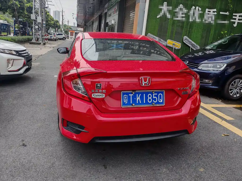 Honda Civic — миниатюра 7
