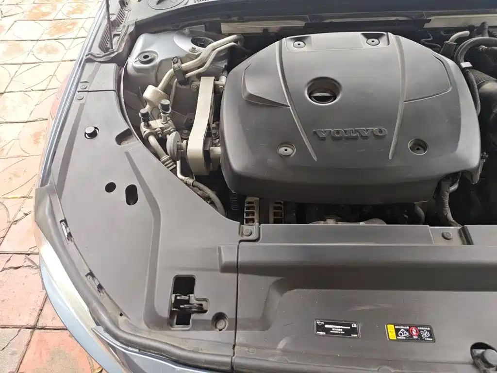 Volvo S90 — миниатюра 23