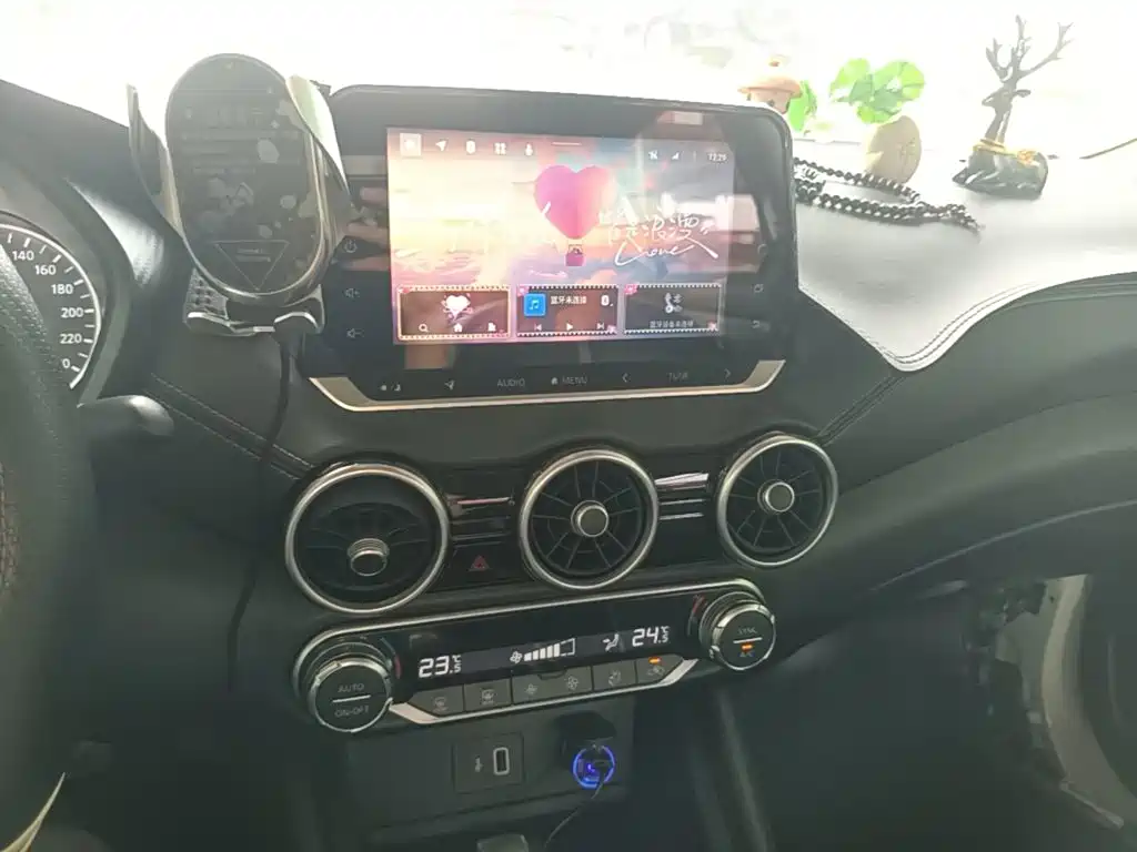 Nissan Sylphy — миниатюра 13