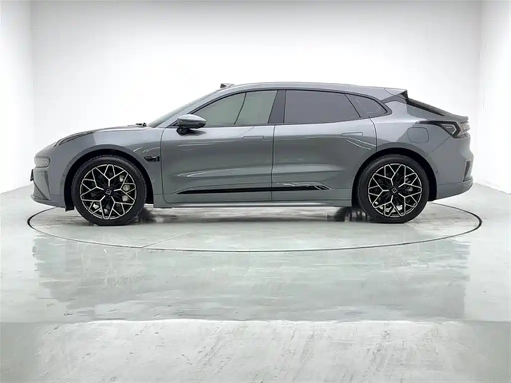 ZEEKR EXTREME KRYPTON 001