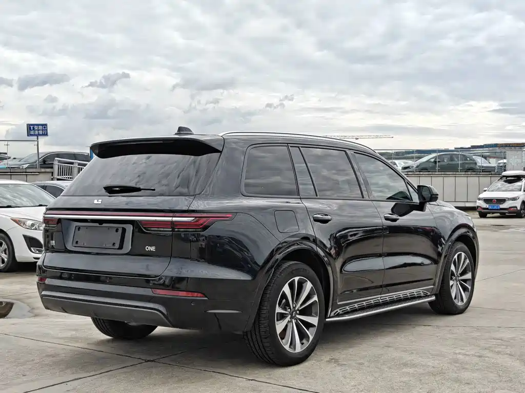 Li Auto Li ONE — миниатюра 4