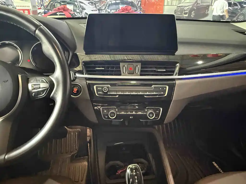 BMW X1 — миниатюра 14