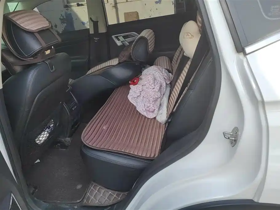 GEELY AUTOMOBILE BOYUE