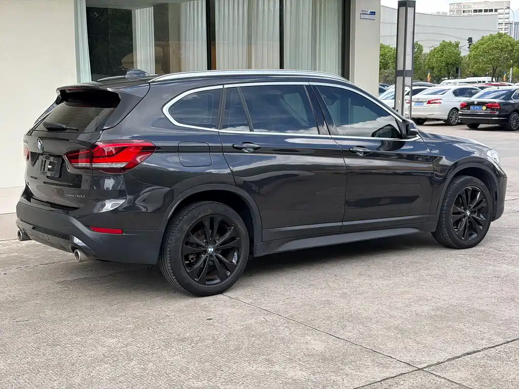 BMW X1 — миниатюра 5