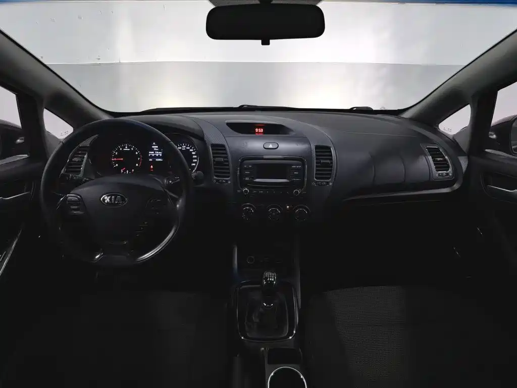 Kia K3 — миниатюра 5