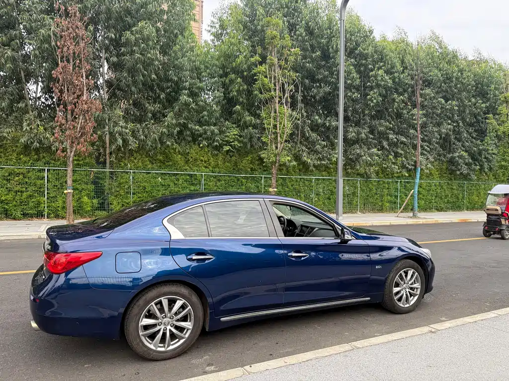 Infiniti Q50L — миниатюра 20
