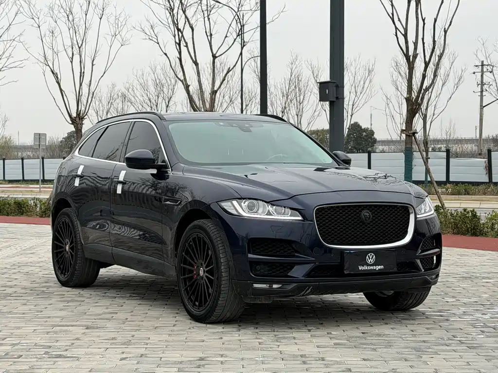 Jaguar F-Pace 2019 2.0T Premium