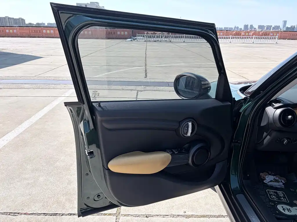 MINI Mini — миниатюра 8