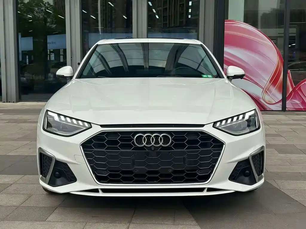 Audi A4L — миниатюра 2