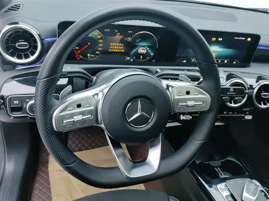 MERCEDES-BENZ A CLASS