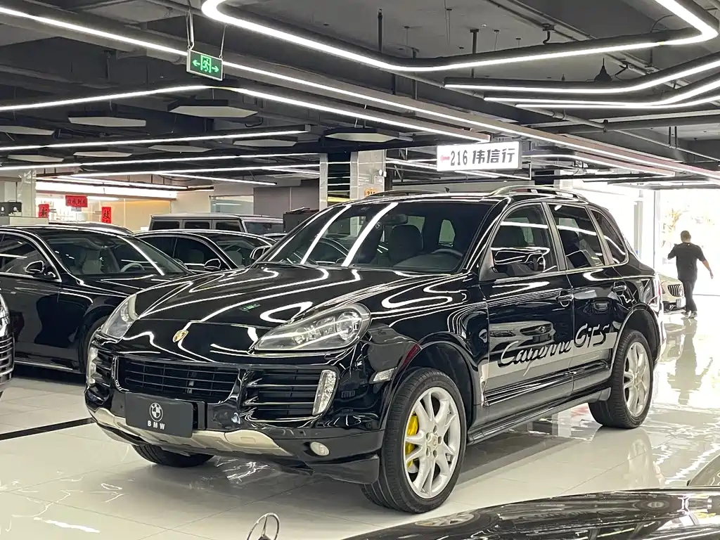 Porsche Cayenne 2010
