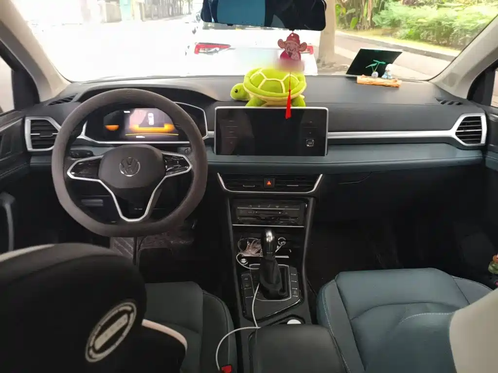 Volkswagen Tharu — миниатюра 5