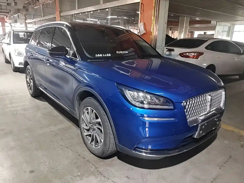 Lincoln Corsair — миниатюра 4