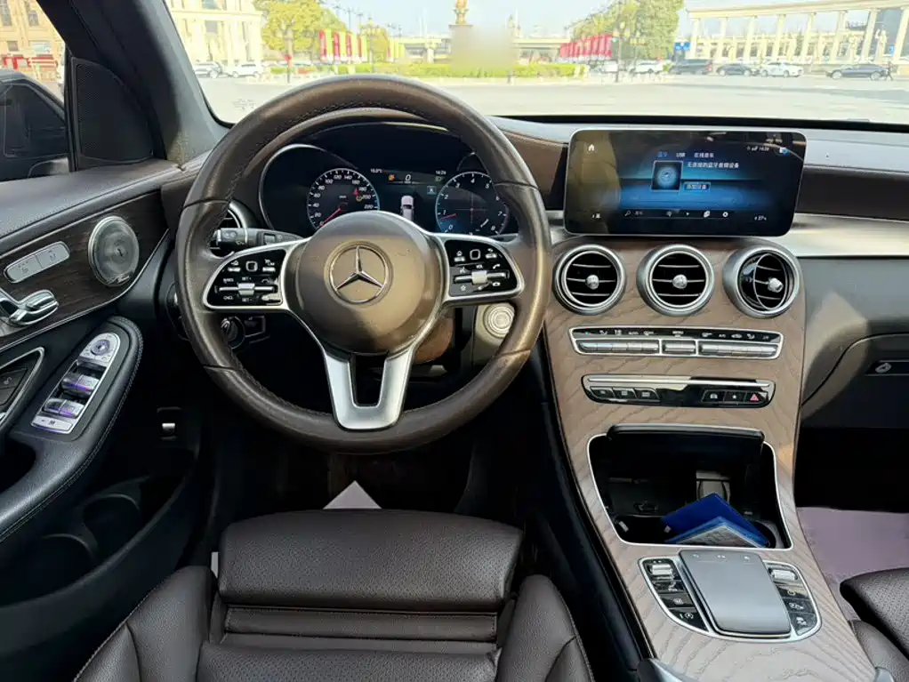 Mercedes-Benz GLC — миниатюра 11