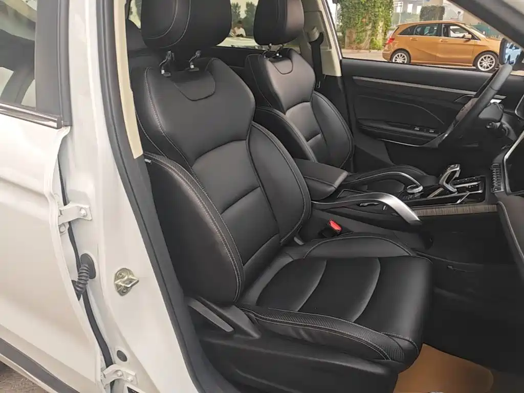 Geely Boyue — миниатюра 25