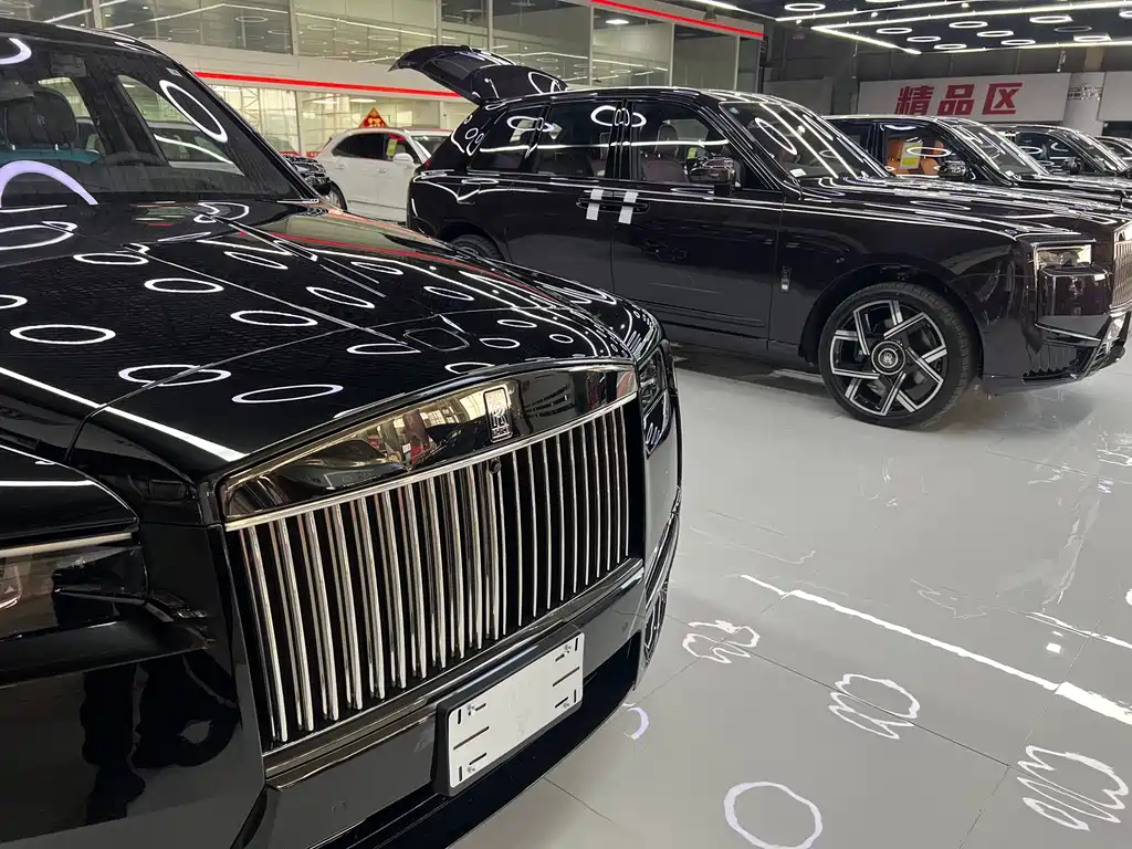 Rolls-Royce Cullinan 2024 Black Badge
