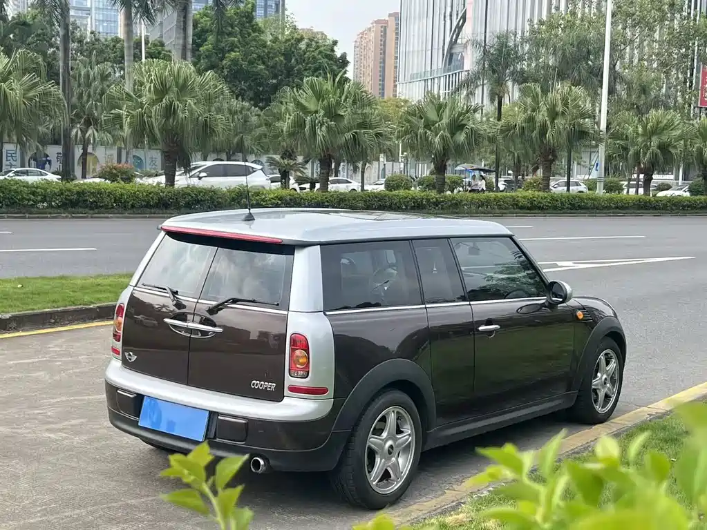 MINI Mini Clubman — миниатюра 7