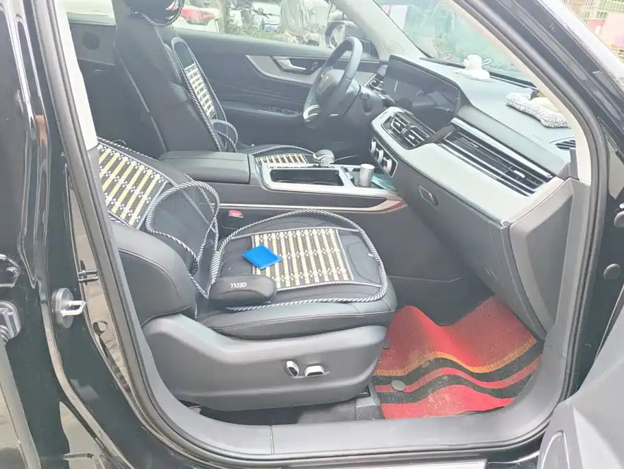 Hongqi Hongqi HS5 — миниатюра 8