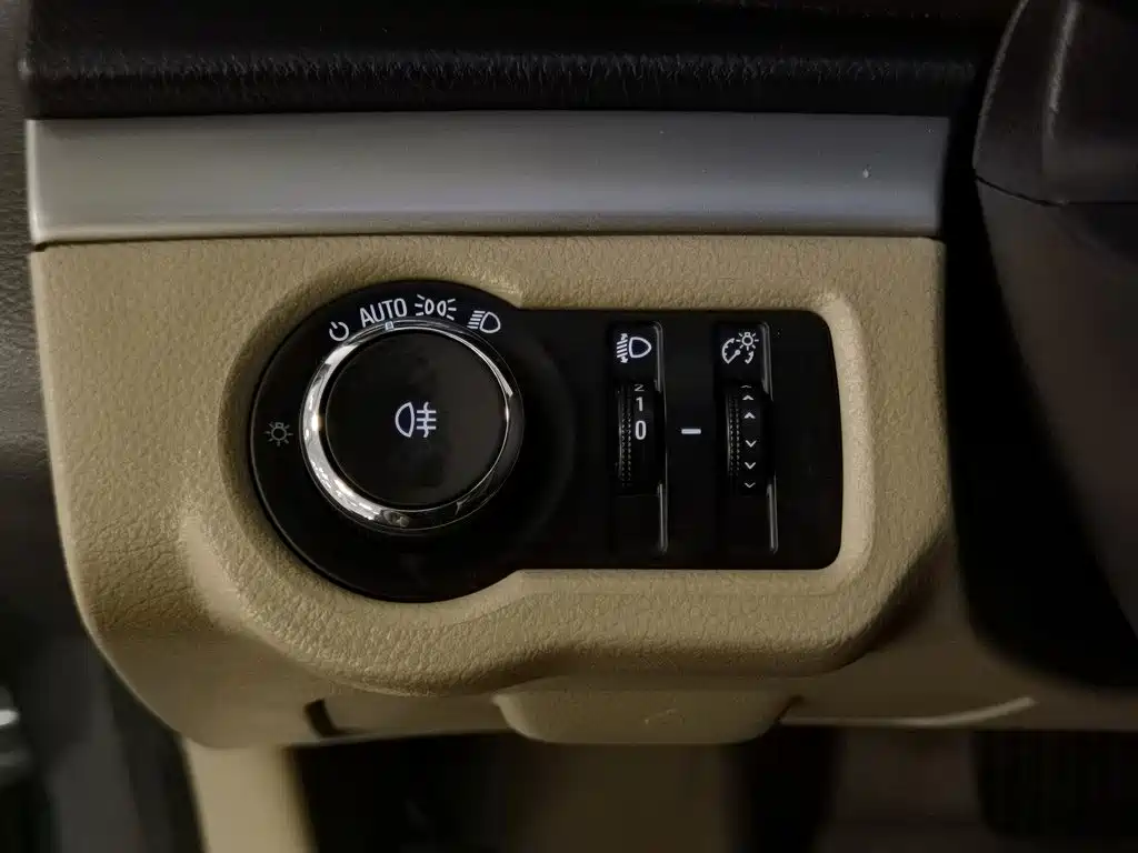 Buick GL8 — миниатюра 21