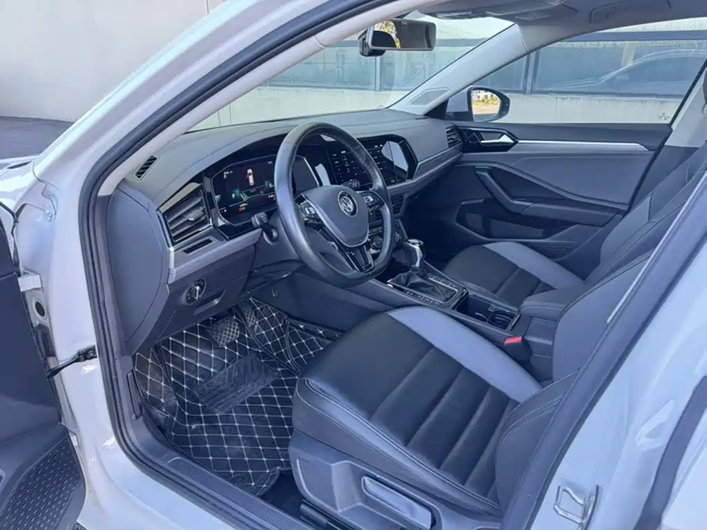 Volkswagen Sagitar — миниатюра 9