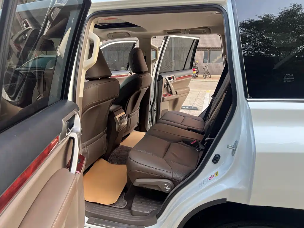 Lexus GX — миниатюра 7