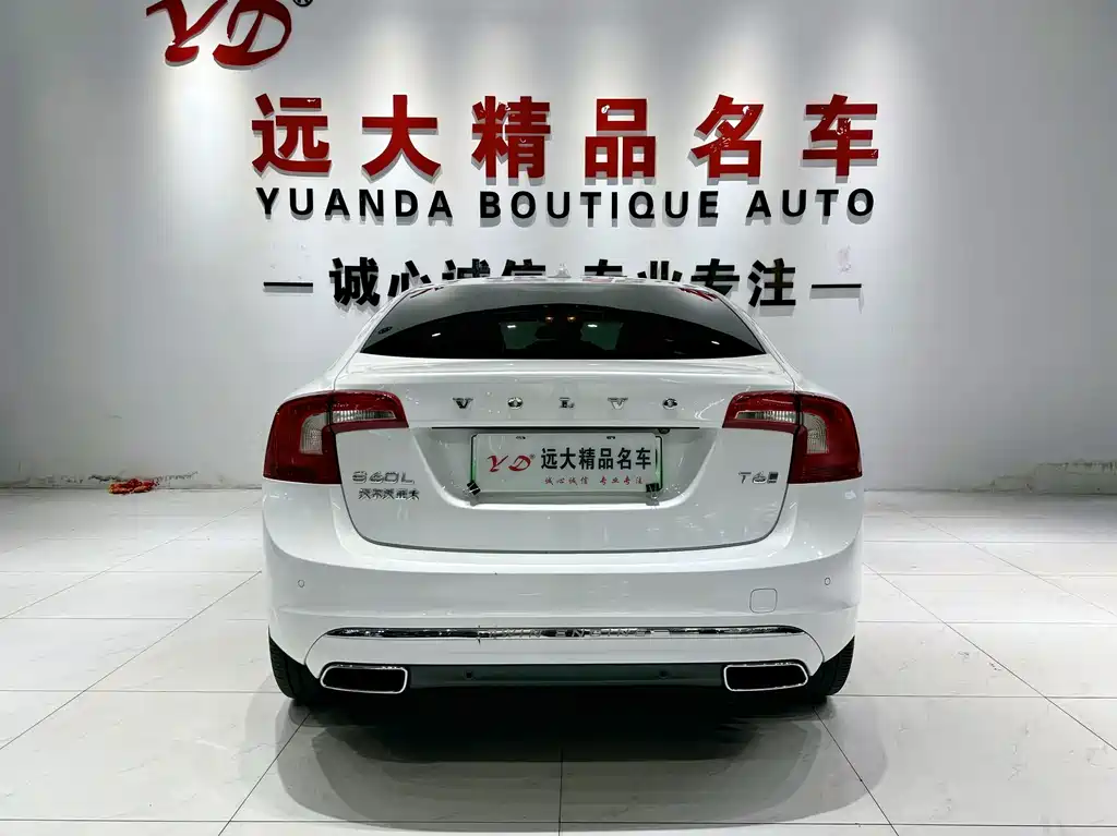 Volvo S60 PHEV — миниатюра 15