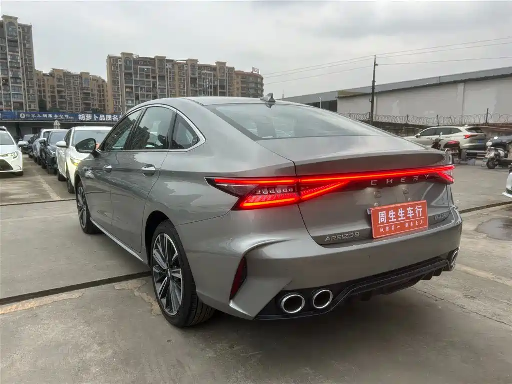 CHERY ARRIZO 8