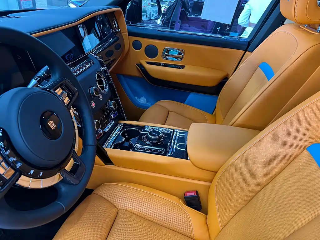 Rolls-Royce Cullinan 2024 Black Badge