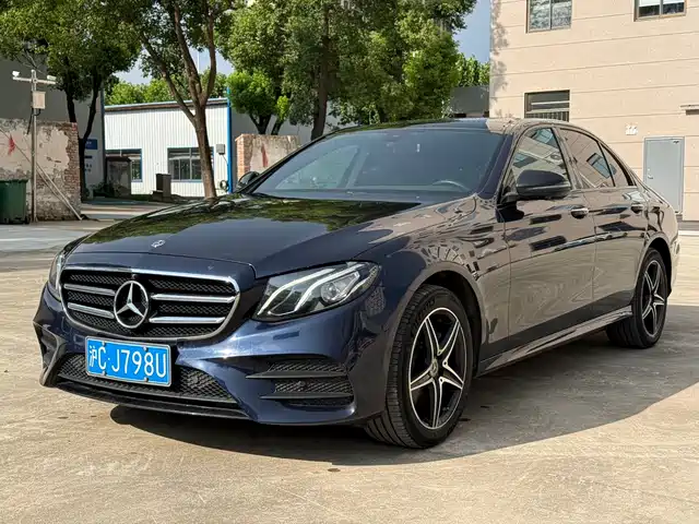 Mercedes-Benz E-Class 2019 E 260 — фото 1