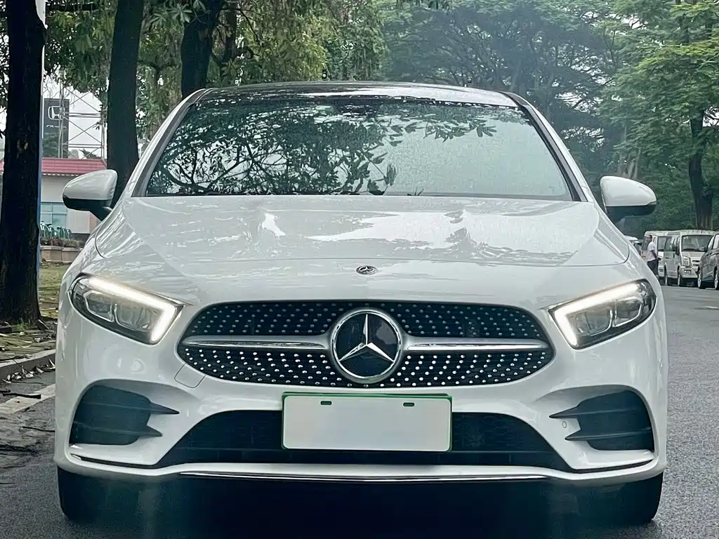 Mercedes-Benz A-Class — миниатюра 2