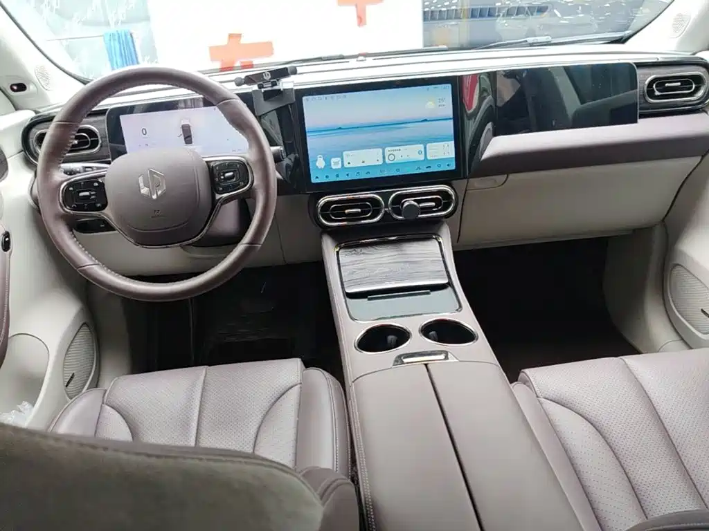 Leapmotor Leapmotor C11 — миниатюра 10