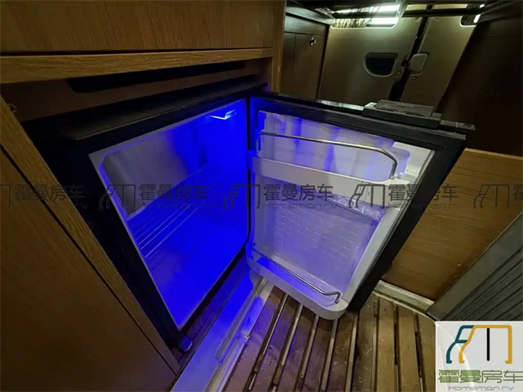 MAXUS V80 RV — миниатюра 12