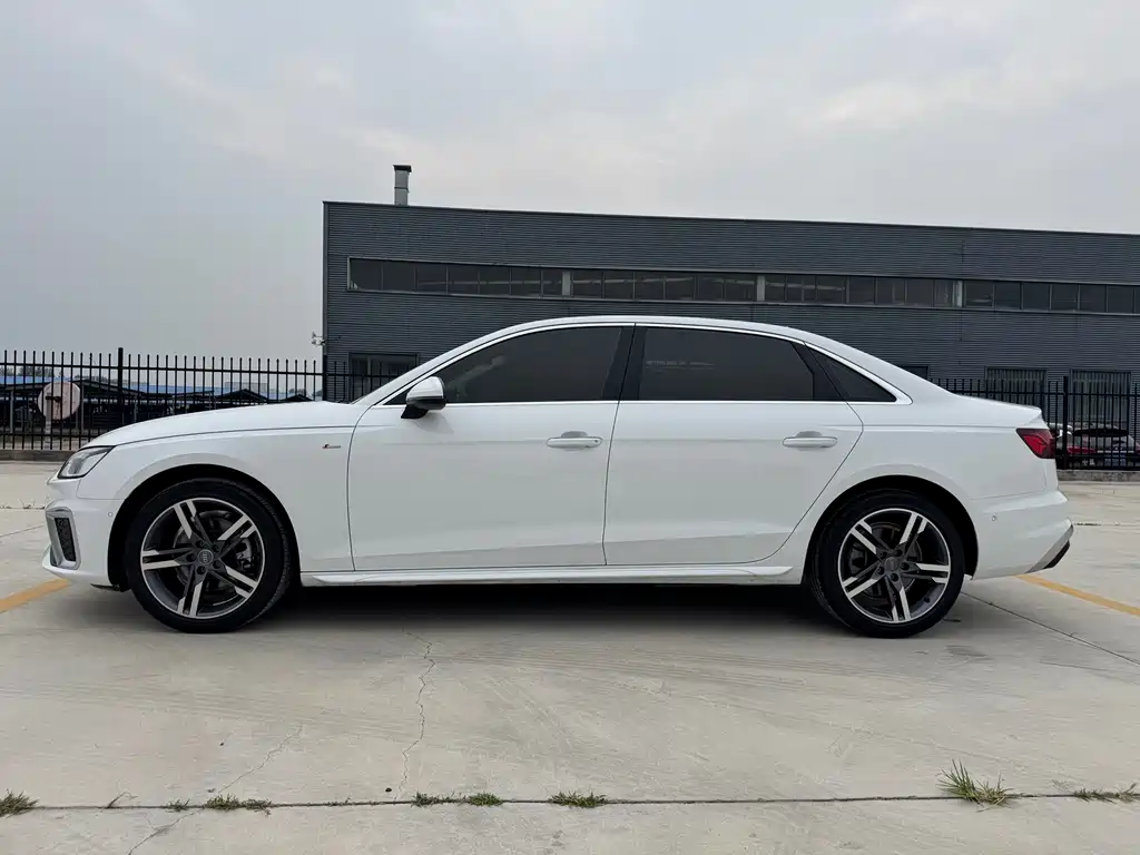 Audi A4L — миниатюра 4