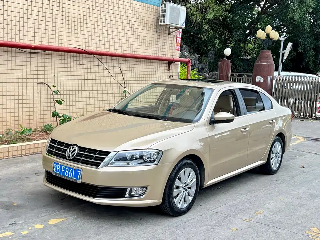 Volkswagen Lavida 2014