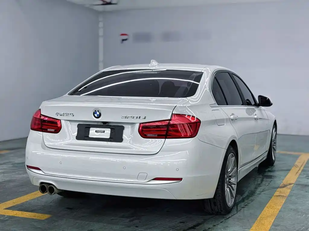 BMW 3 Series — миниатюра 13