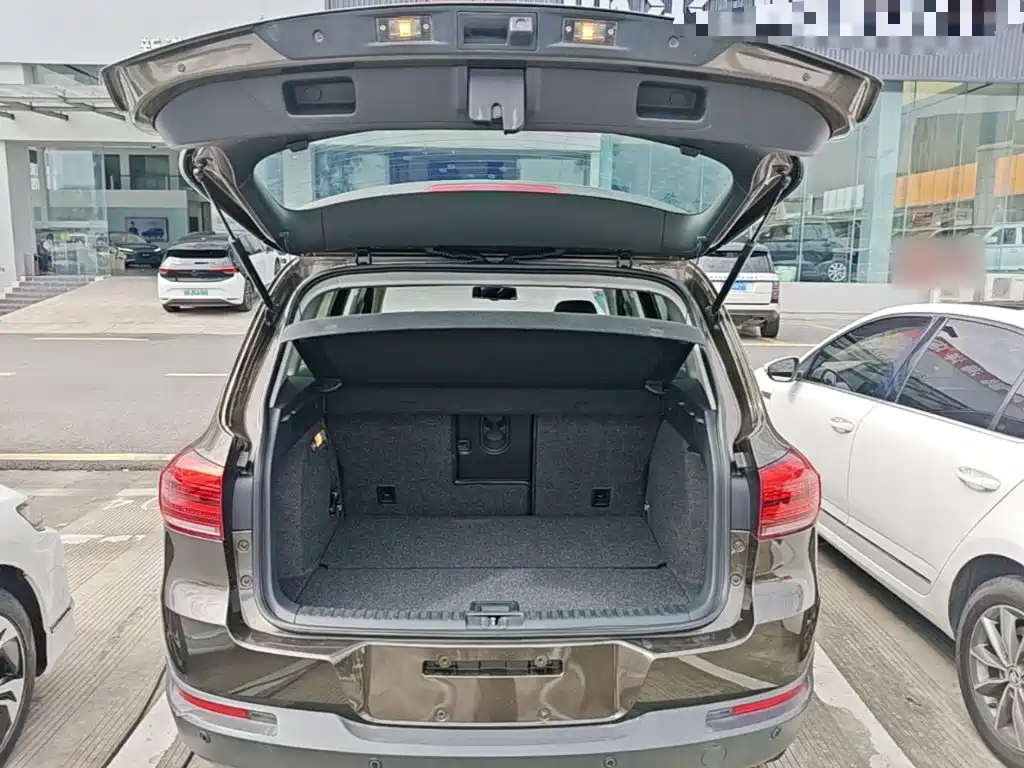 Volkswagen Tiguan — миниатюра 19