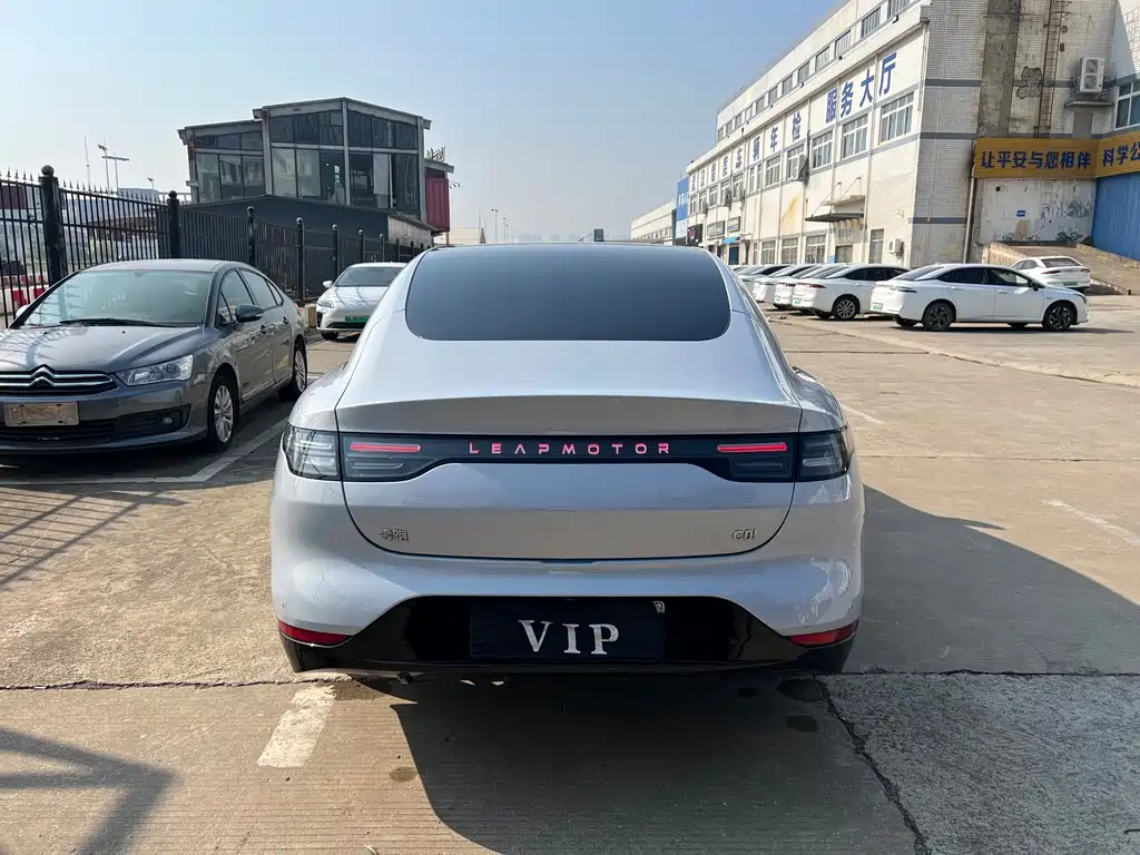 Leapmotor Leapmotor C01 — миниатюра 18