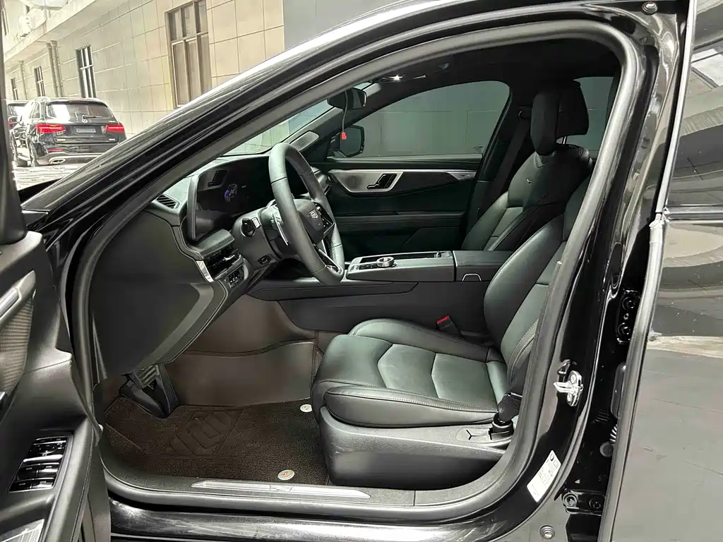 Cadillac CT6 — миниатюра 11