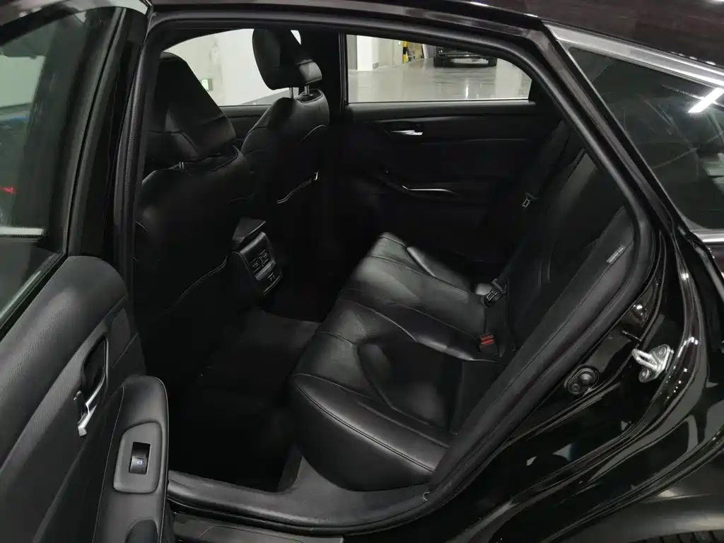 Toyota Avalon — миниатюра 15