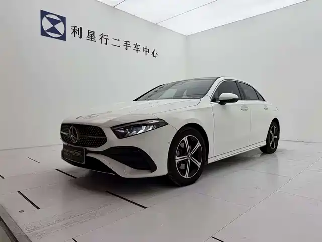 MERCEDES-BENZ A CLASS