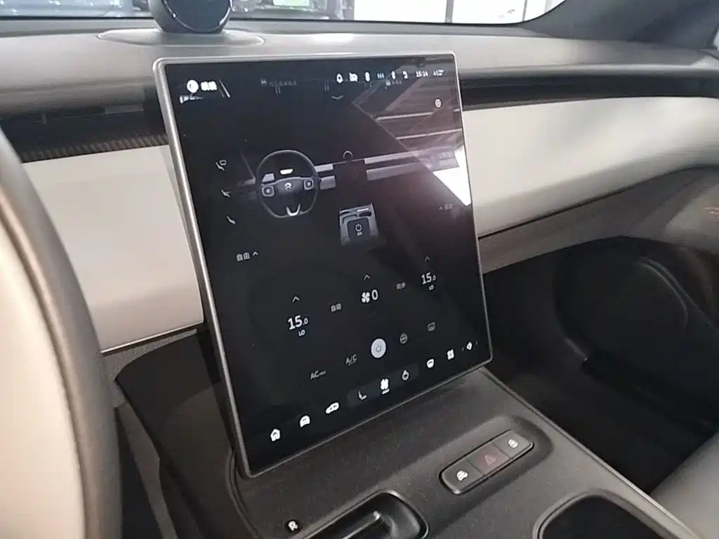 NIO ET5T — миниатюра 13
