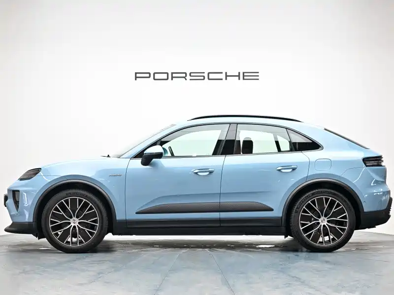 Porsche Macan EV — миниатюра 4