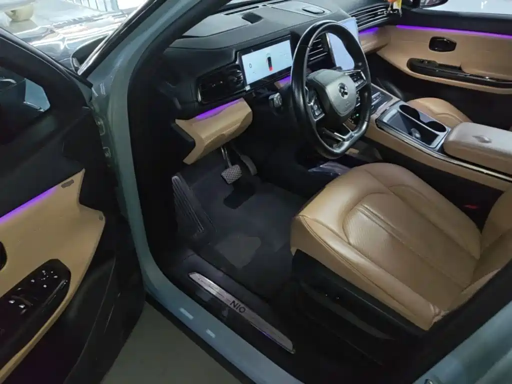 NIO ES6 — миниатюра 16