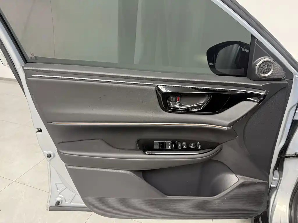 Honda e:NP2 — миниатюра 7