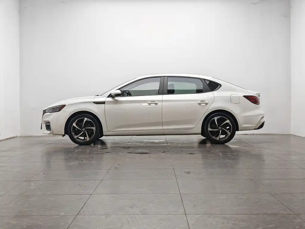 MG MG6 — миниатюра 10